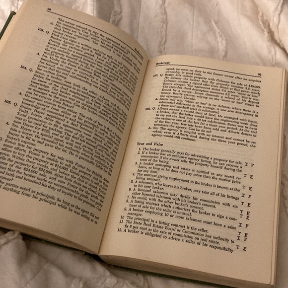 1969 vintage hardback book Questions and Answers on Real Estate - Picture 9 of 13